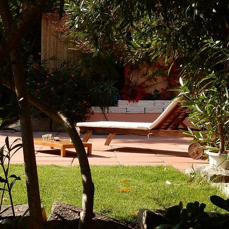 Bed & Breakfast Yin & Yang San Pantaleo Ngoại thất bức ảnh
