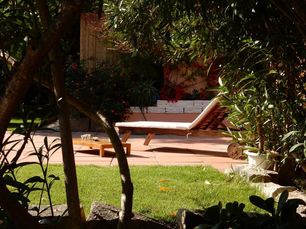 Bed & Breakfast Yin & Yang San Pantaleo Ngoại thất bức ảnh